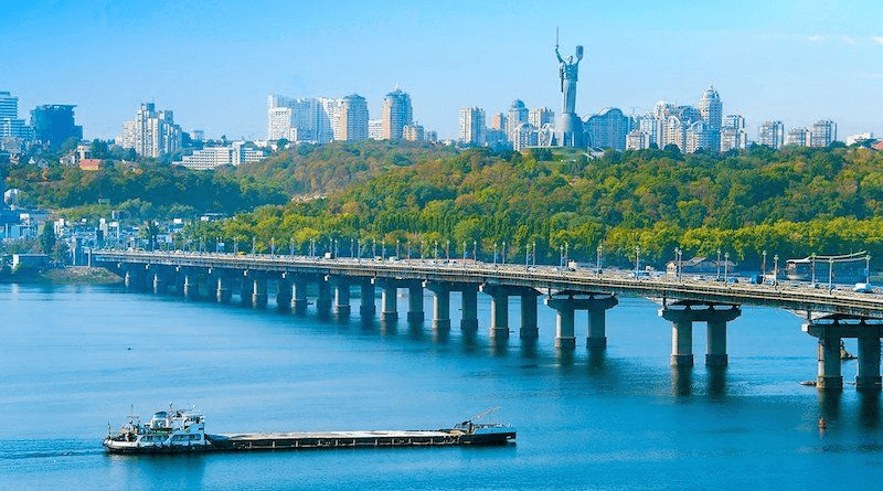 Міст Патона зсередини